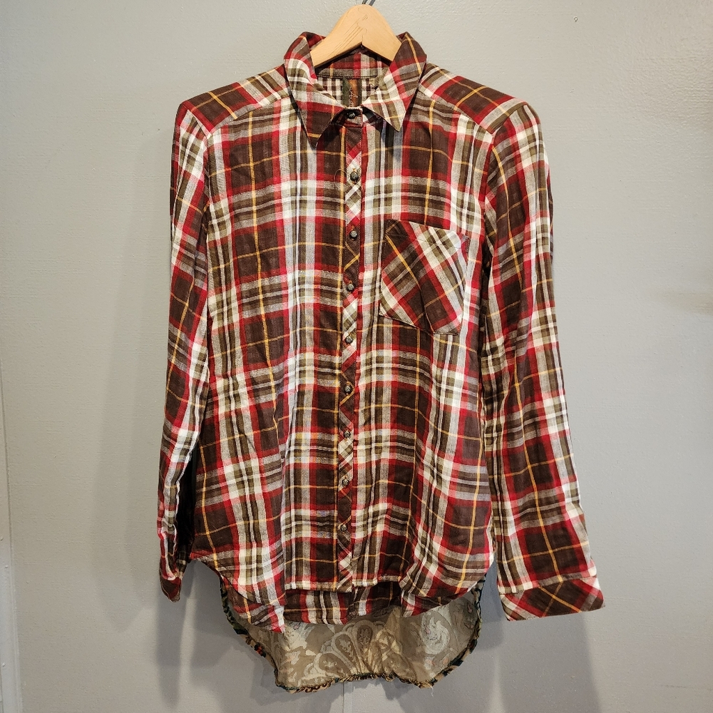 Aratta Silent Journey Button Down Top Size Large